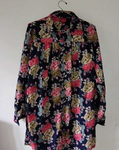 Floral Print Long Sleeve Top