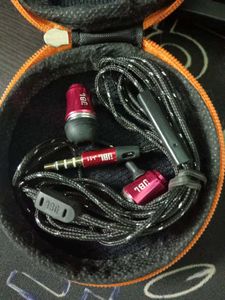 JBL In-Ear Headphones
