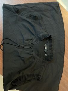 Cute Black Top From Fig