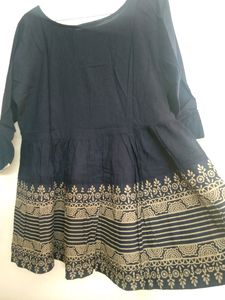 Navy Blue Gathered Top In Cotton Size L