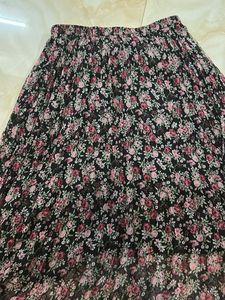 H&amp;M Floral Chiffon Skirt