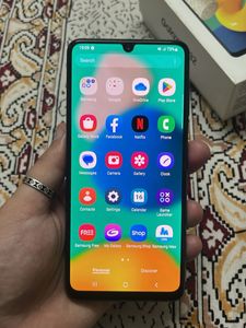 Samsung Galaxy M32