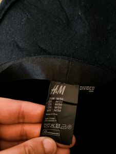 H&amp;M HAT BLACK