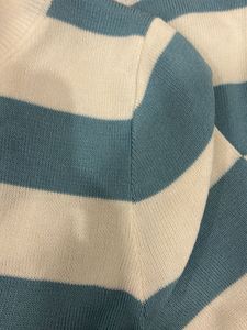 Striped Crop Top - Casual Style