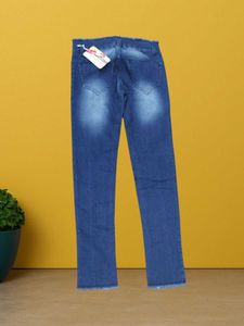 F@04 Size-26 Slim Jeans
