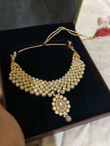 Elegant Pearl &amp; Crystal Statement Necklace