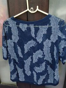 Latin Quarters Blue Top - Size M