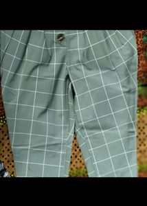 Chekkered Class baggie Pant