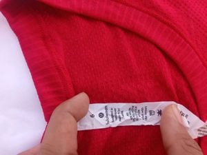 lululemon t shirt