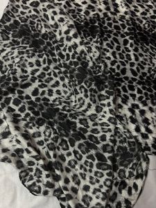 scarf / stole