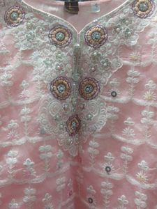 Elegant Peach Kurta Pant With Net Dupatta