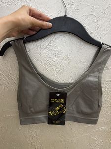 Seamless Non Paded Sports Bra