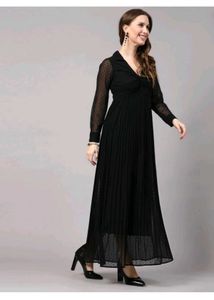 Elegant Black Maxi Dress