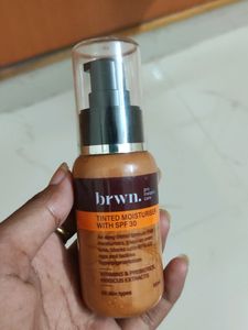 Brwn Tinted Mosturizer.