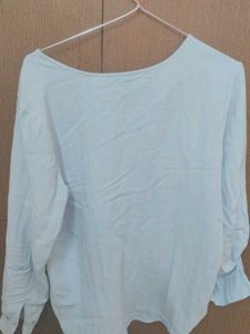 Selling fashion