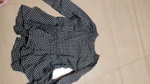 Checkered Long Sleeve Top