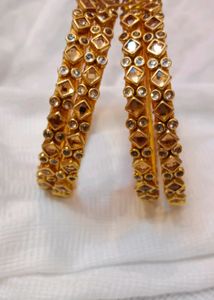 Golden Kundan 4 Bangles