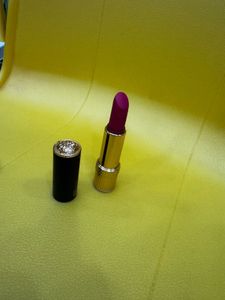 Estee Lauder Lipstick