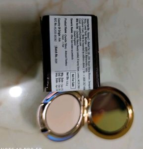 Charlotte Tillbury Airbrush Flawless Compact