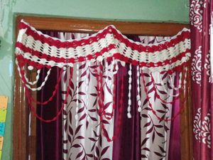 Woolen Toran For Gate White&amp;Red 🤍❤