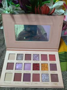 Nude Eyeshadow Palette