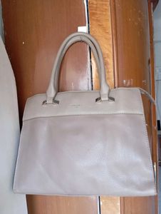Elegant Handbag