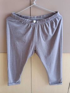 Comfy Lycra Capri