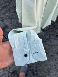 Levi&#39;s Casual Shirt