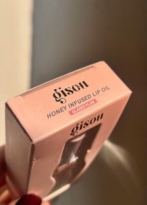 Gisou Honey Infused Lip Oil :-Glazed plum
