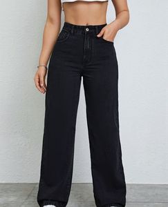 Straight Jeans
