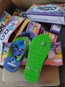 Boy&#39;s Cartoon Flip Flops