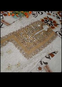 Elegant Embroidered Pakistani Salwar Kameez