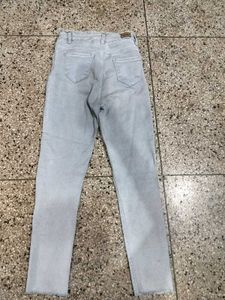 Light Wash Denim Jeans