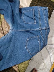Flared Jeans 👖wasit 30 High Waisted Comfortable
