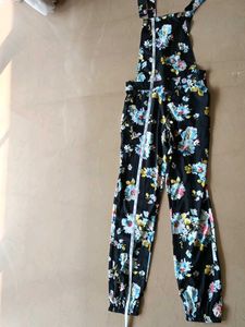 Fix price black Flower printed dungaree