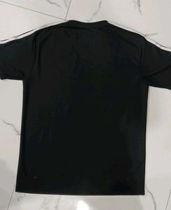 ADIDAS BLACK TSHIRT