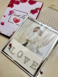 Elegant LOVE frame