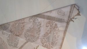 Classic Looking Beige Colour Saree🌟