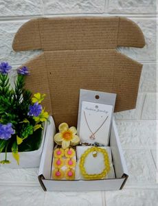 Mini Gift Hamper ✨💌