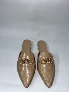 Beige Crocodile Textured Flats Box Packed Size 5-7