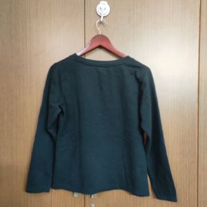 Graphic Print Long Sleeve Top