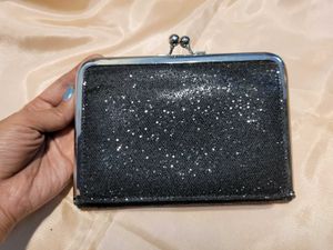 CLARKS Clutch