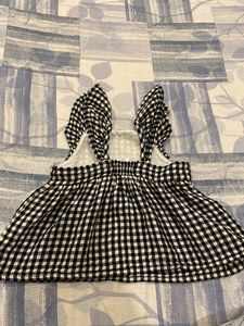 Checked top with flutter sleeves