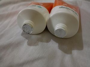 The Derma Co 1% Hyaluronic Acid Sunscreen Aquagel