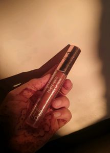 Lakme 9to5 Primer+matte Liquid Lipstick