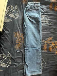 straight fit Denim Jeans