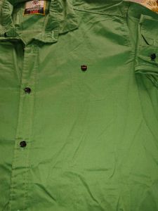 Green Short Sleeve Casual Shirt