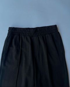 H&amp;M Relaxed Fit Trouser
