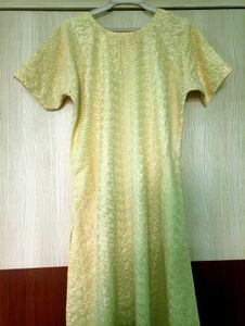 pale yellow Chikankari kurta.