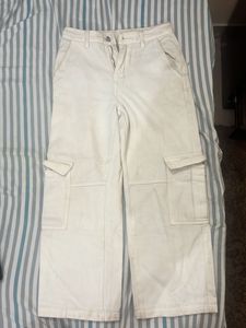 Urbanic Off White Baggy Cargo Pants